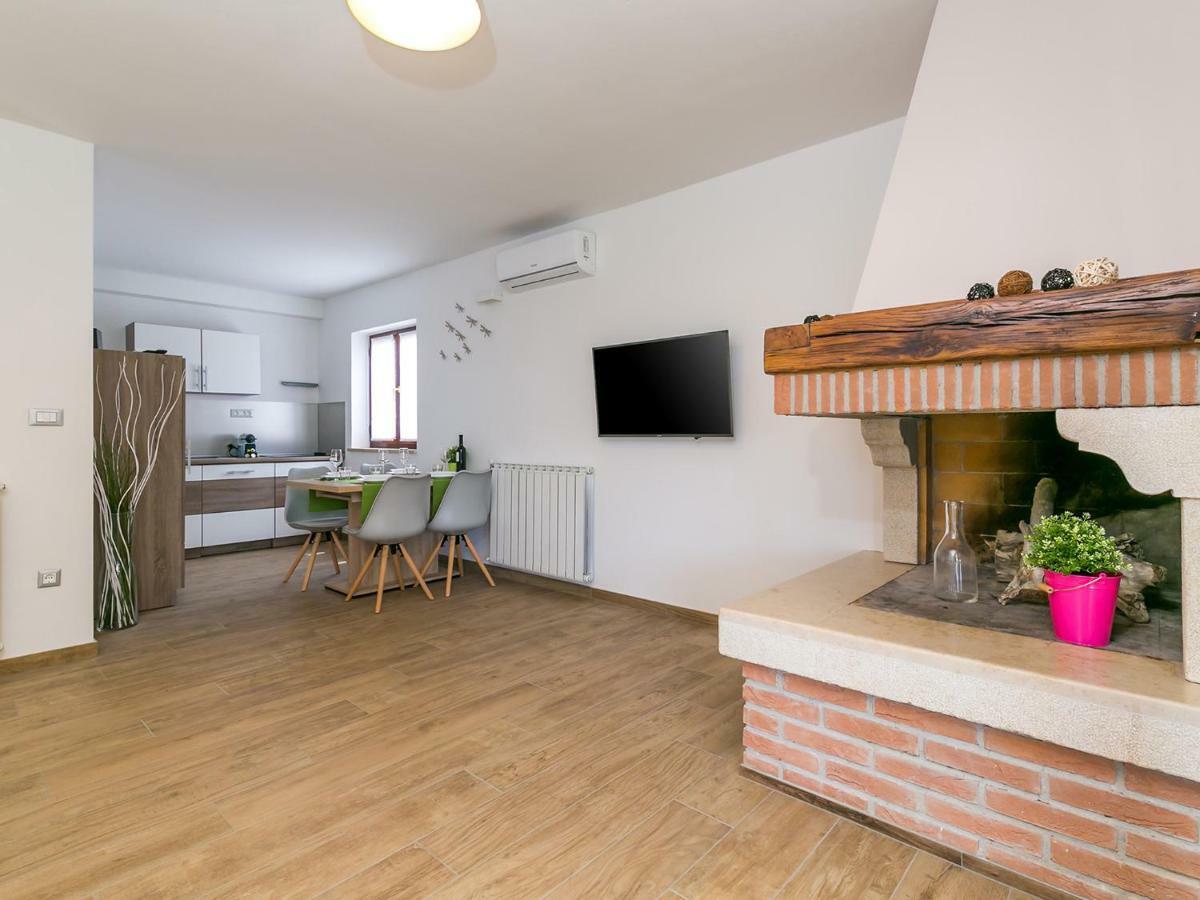 Pool Premium Apartment ヴルサル エクステリア 写真