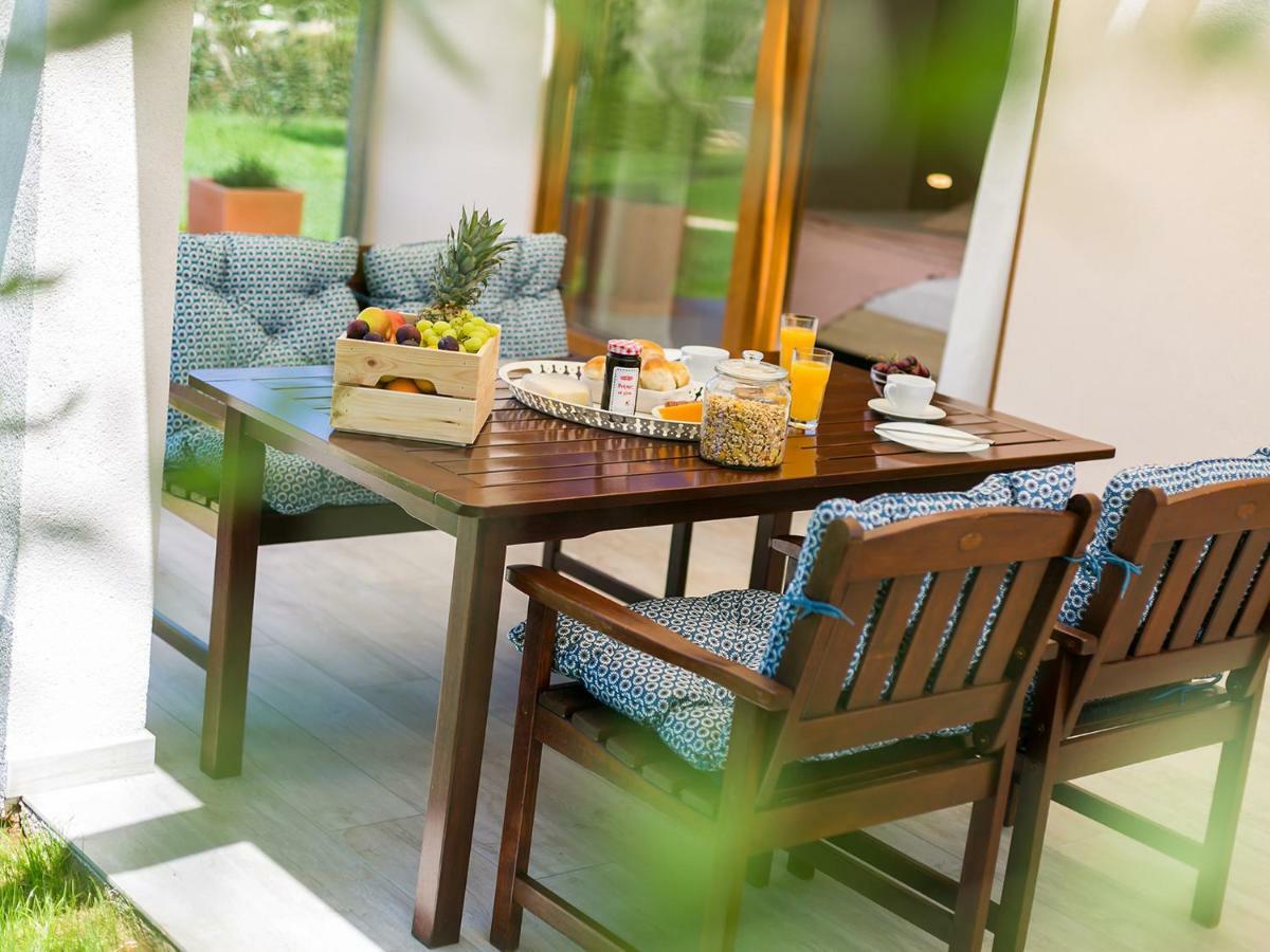Pool Premium Apartment ヴルサル エクステリア 写真